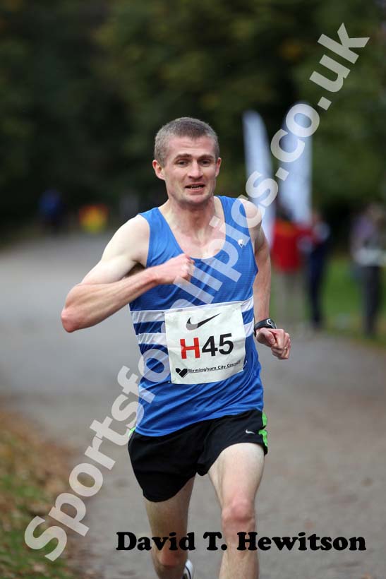 Peter Newton (Morpeth Harriers) finishing 16th in the mens ERRA National Road Relays.